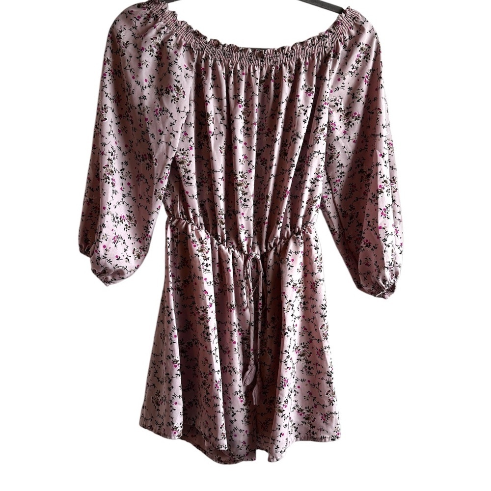 Pink Floral Romper Size Medium - Picture 4 of 7